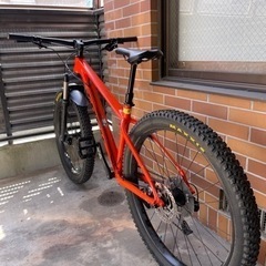 自転車 クロスバイクの画像