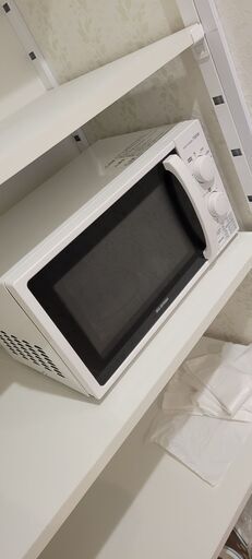 アイリスオーヤマ 電子レンジ 17L ターンテーブル 700W