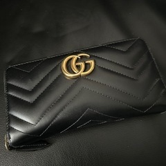 GUCCI ラウンドファスナー長財布