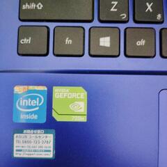 ブルー系のASUS Noteゲーミングノートパソコンの画像