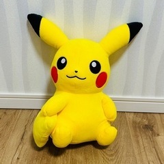 ピカチュウ ぬいぐるみ