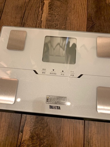 タニタ(Tanita) 体重 体組成計 ホワイト BC-768 WH スマホでデータ管理 立てかけ収納OK