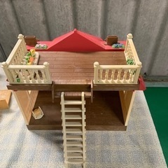 シルバニアファミリー　テラスのすてきなお家　家具人形大量付きの画像