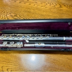 フルート YAMAHA　YFL-211 中古の画像