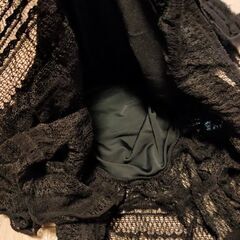 【新品未使用】ワンピース水着 黒 フリル ビキニの画像