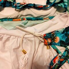 【新品未使用】タンキニ ビキニパンツ付 2way 水着の画像