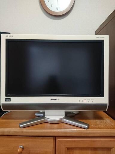値下げしましたシャープAQUOS　デジタルハイビジョン液晶テレビ　20インチ