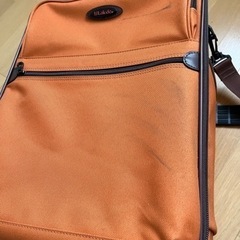 キャリーケースの画像