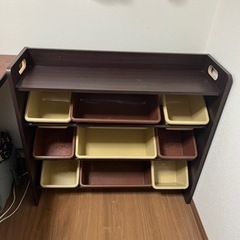 おもちゃ箱