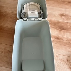 アップリカ　おむつゴミ箱　ニオイポイの画像