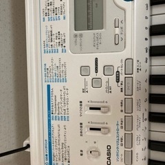 【取引中】キーボード台のみの画像