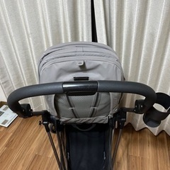 cybex ベビーカーの画像