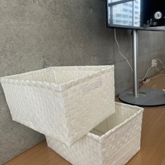 ニトリの大きめ！ホワイト収納カゴセット！の画像