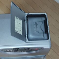 石油ファンヒータ　ダイニチ　FW-565Lの画像