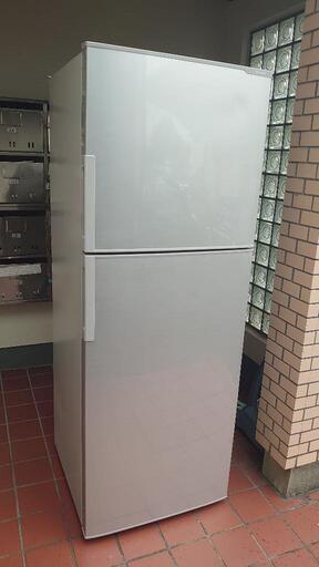 『完売御礼』家電 キッ【超美品 完璧クリーニング渡し】シャープ ノンフロン冷凍冷蔵庫 225㍑ 【SJ-D23B-S】2017年製チン家電 冷蔵庫