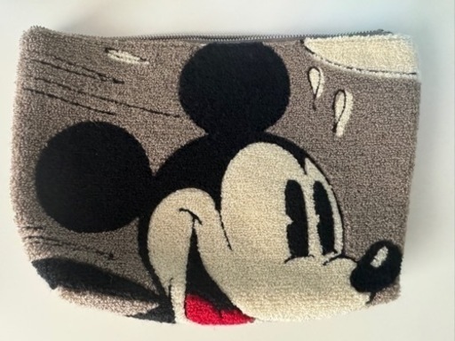 アコモデ×ディズニー ポーチ