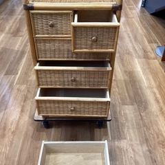 ラタンチェスト【町田市再生家具】　240314の画像