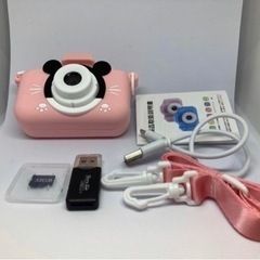 ⭐️新品⭐️高画質キッズカメラSDカード付き　の画像