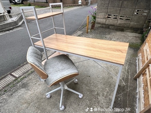 (ジS-43)SALE‼️￥5500(税込) パソコンデスクと椅子セット