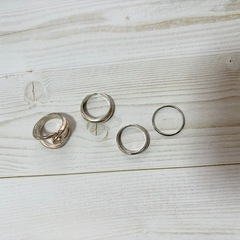 リング まとめ売り 4つセット シルバー レディースアクセサリー 夏の画像