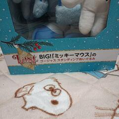 BIG ミッキーマウス
ゴージャススタンディングぬいぐるみ

の画像