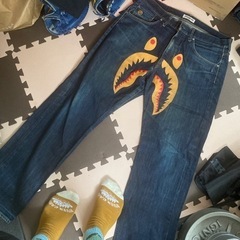 交渉中　
エイプのパンツ