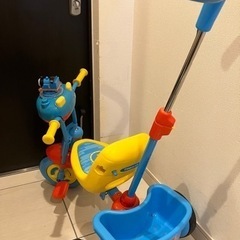 上尾工業 かじ取りきかんしゃ トーマス三輪車の画像