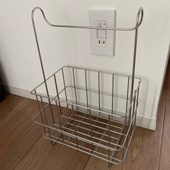 浴室収納とPanasonicドライヤーの画像
