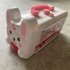 メルちゃん　きゅうきゅうしゃ