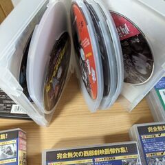 西部劇のDVD10枚組✕5セット＋西部劇DVD赤い河の画像