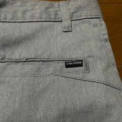 ボルコム ショートパンツ 33インチの画像