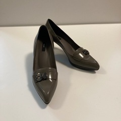 【新品未使用】BALLY バリー　パンプス　36.5の画像