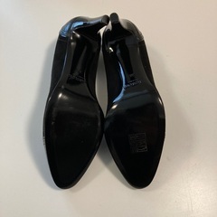 【新品未使用】a.testoni パンプス　黒　36の画像