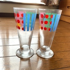 三角形グラス 2つセット パフェやビールにも使えます。※お引き渡しは平日のみの画像