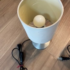 （無料）イケア　ランプ　照明器具の画像