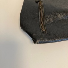 牛革　バッグ　黒の画像