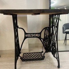 ミシン台　アンティーク　ヴィンテージ　SINGER アメリカ　イ...