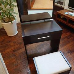 家具 ドレッサーの画像