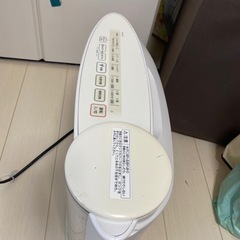 【季節家電】シャープ　加湿機能付きセラミックファンヒーターの画像