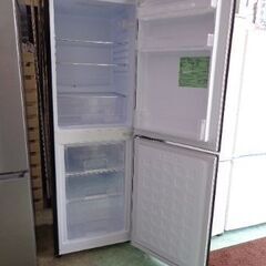 株）オーヤマ 2022年 130L冷蔵庫 レトロデザイン