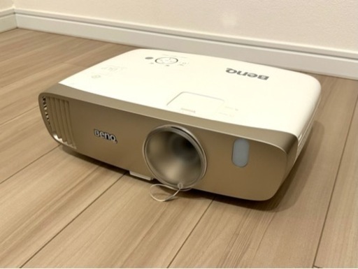 プロジェクター BenQ HT3050