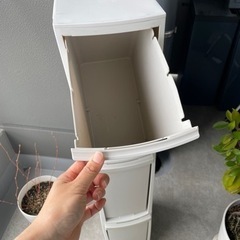 3段　三段　ゴミ箱の画像