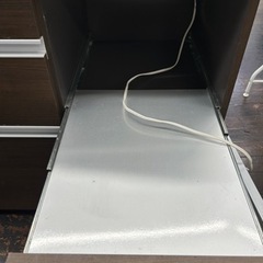 食器棚の画像