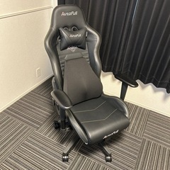 ゲーミングチェア　椅子　家具