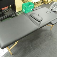 XS48　メーカー不明　折りたたみ整体ベッド