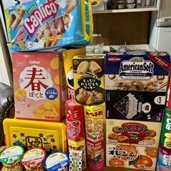 [お話中]お菓子の群れ