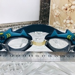 ⭐️used⭐️水中メガネ子ども用シャーク