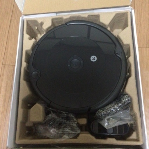 Roonba693お掃除ロボット数回使用のみお買い得です