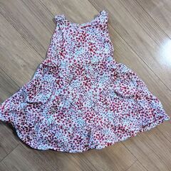 夏ワンピース5点　110〜120 シルバニア、si shu non . little st.  ユニクロの画像