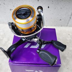 【値下げ】イカ釣りなどに！ PE糸付！DAIWA レブロス　2056H-DH　ダブルハンドルの画像